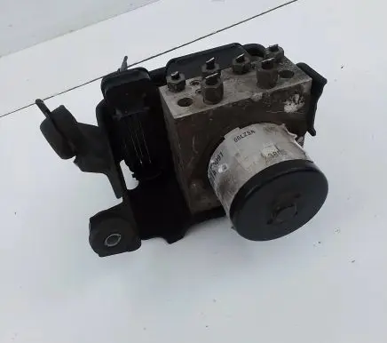 Opel Insignia A ABS Pump 13313805