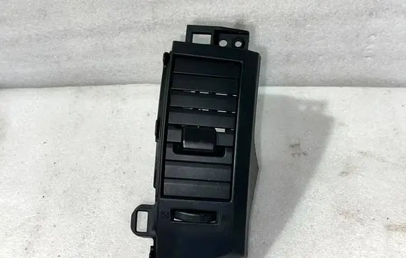 Mazda 5 Dashboard side air vent grill/cover trim GM932