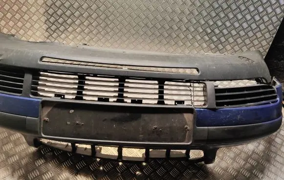 Volkswagen PASSAT B5 Front bumper
