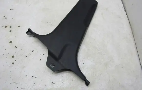 Honda Civic X (B) pillar trim (top) KRIS235789