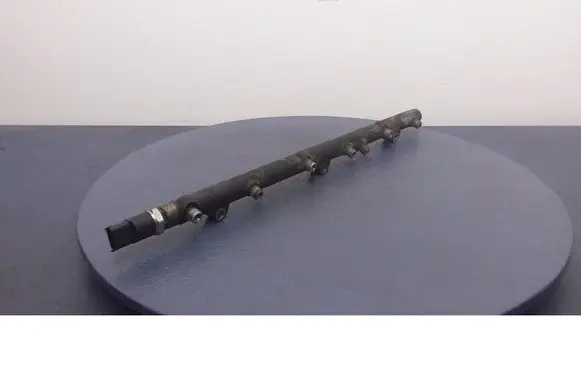 BMW 5 E39 Fuel main line pipe 0445216002
