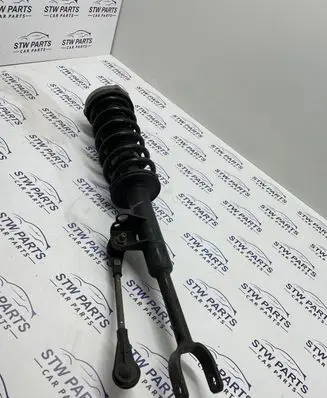 BMW 5 G30 G31 Front shock absorber/damper 14678612