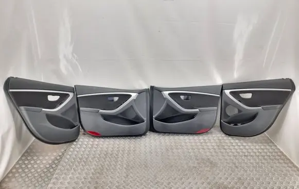 Hyundai i30 Door card panel trim set 
