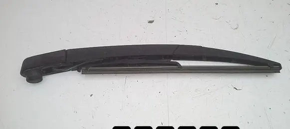 Peugeot 2008 I Rear wiper blade arm