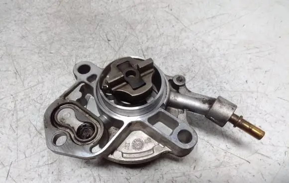 Citroen C5 Vacuum pump 72266601H 01T07801075