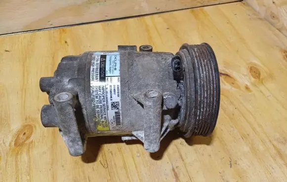 Renault Scenic II - Grand scenic II Air conditioning (A/C) compressor (pump) 8200316164 02115062446B
