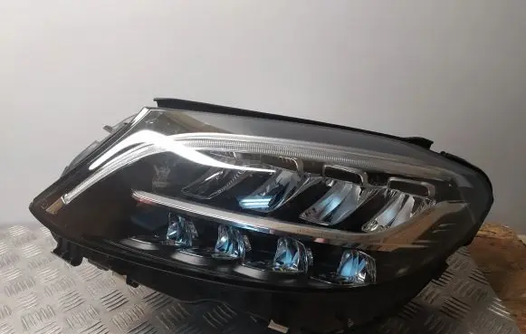 Mercedes-Benz C W205 Headlight/headlamp A2059067905