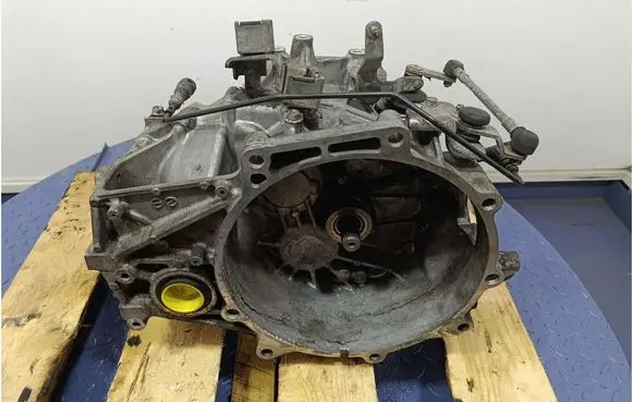 Dodge Caliber Manual 6 speed gearbox