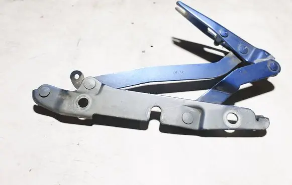 Audi A4 S4 B6 8E 8H Tailgate/trunk/boot hinge 8E5827302C