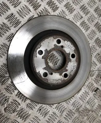 Toyota Avensis T270 Rear brake disc