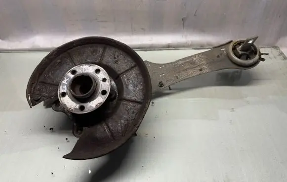 Volvo V60 Rear wheel hub
