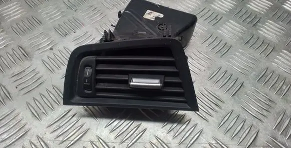 BMW 5 F10 F11 Dashboard side air vent grill/cover trim 07613001