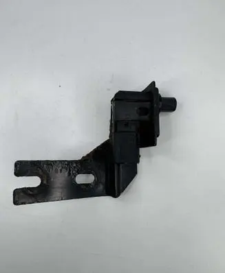 BMW 5 E60 E61 Bonnet alarm switch sensor 8352229