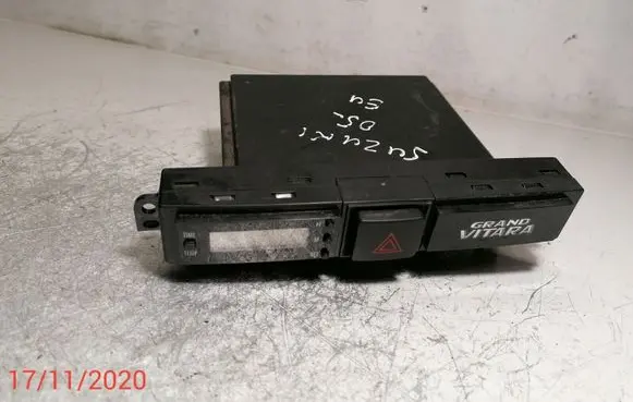 Suzuki Grand Vitara I Screen/display/small screen 3678052J00