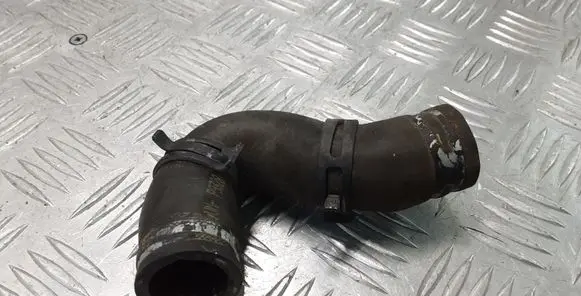 Chrysler Grand Voyager V Engine coolant pipe/hose