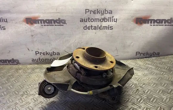 BMW 1 E81 E87 Rear wheel hub