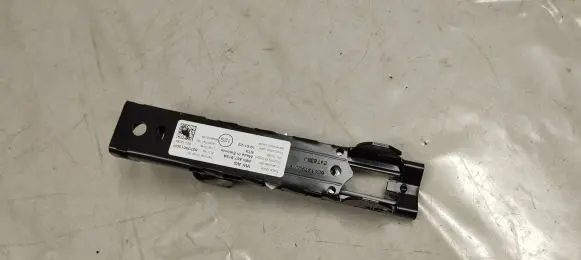 Audi Q5 SQ5 Seat belt height adjuster 4m0857819a