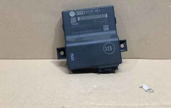 Audi A1 Gateway control module 8U0907468G