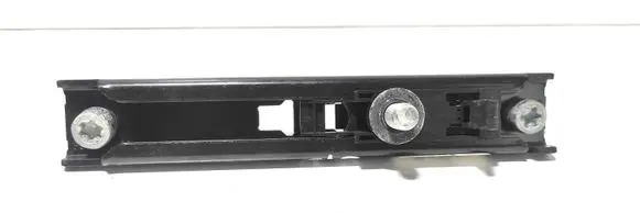 Land Rover Range Rover L322 Seat belt adjustment rail 33004290B