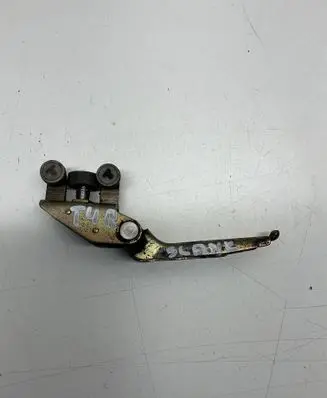 Volkswagen Transporter - Caravelle T4 Sliding door middle roller runner 701843336 701843335