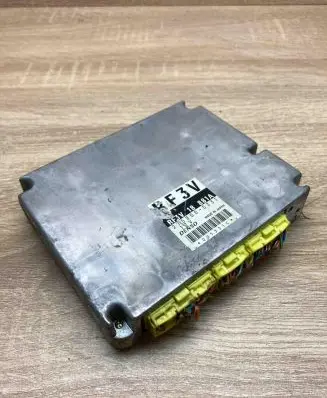 Mazda 626 Engine control unit/module ECU RF3V18881A 2758005331 WithPlug