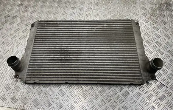 Toyota Avensis T250 Intercooler radiator JD1271002220