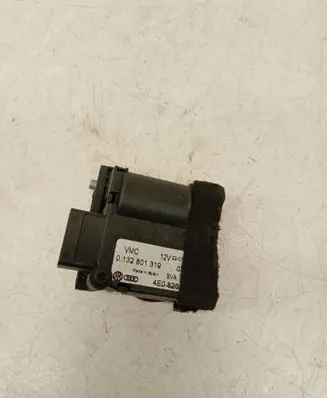 Audi A8 S8 D3 4E Air flap motor/actuator 0132801319 4E0820