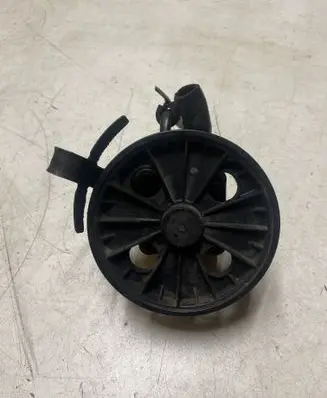 Volvo V70 Power steering pump 7611332112