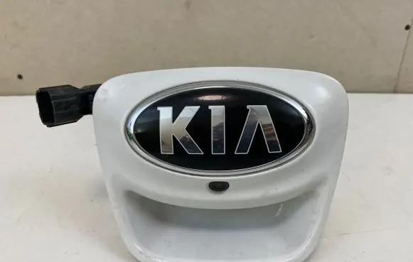 KIA Picanto Tailgate handle with camera 817201Y020