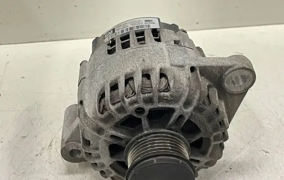 Opel Insignia A Generator/alternator 13502581 2650799A 100105080019