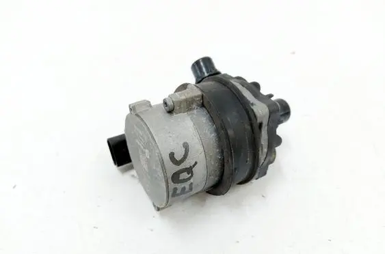 Mercedes-Benz EQC Electric auxiliary coolant/water pump A0005003286