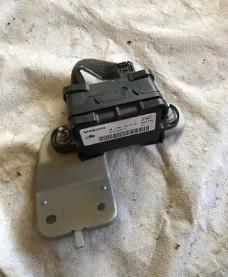 Volvo S70 V70 V70 XC ESP acceleration yaw rate sensor 10170103773 06W344 DN76H24A1K