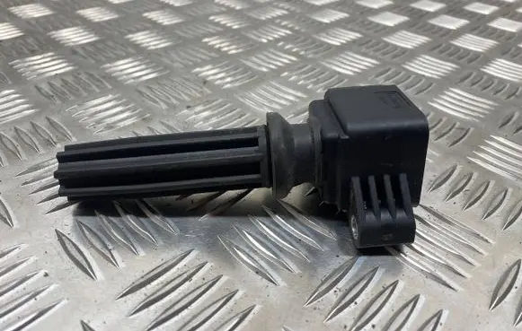 Ford Escape III High voltage ignition coil CM5E12A366BC