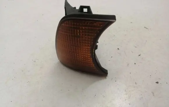 BMW 5 E34 Front indicator light