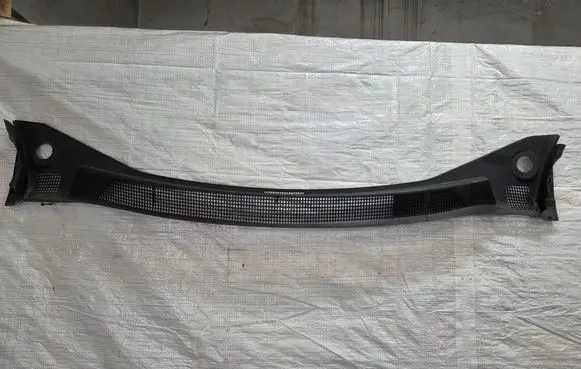 Opel Meriva B Wiper trim 13271771