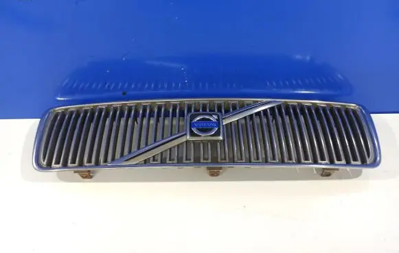 Volvo S80 Front bumper upper radiator grill 9154736