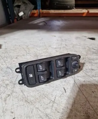 Volvo S40 Electric window control switch 30773210