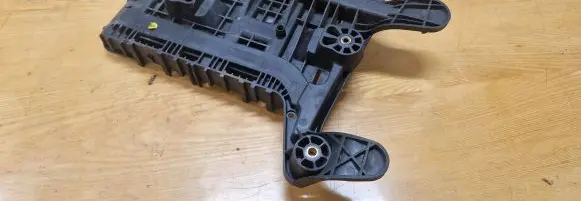 Volkswagen Caddy Battery box tray 1K0915333H 1K0915333