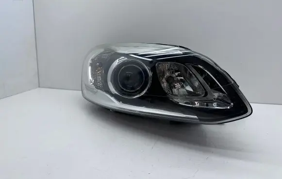 Volvo XC60 Headlight/headlamp 31395899