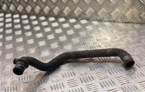 Volvo V50 Engine coolant pipe/hose