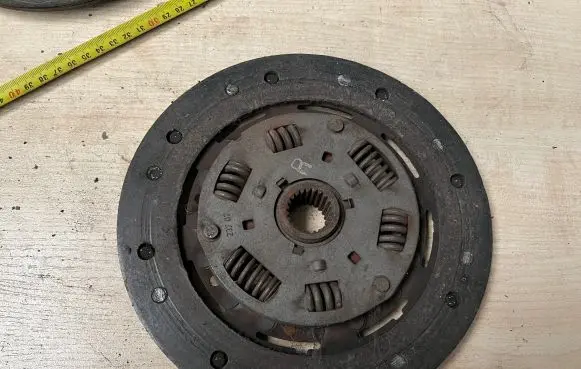 Clutch pressure plate