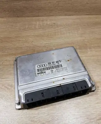 Audi A6 S6 C5 4B Engine control unit/module ECU 8D0907401Q 0281010159