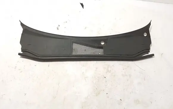 Audi A6 S6 C8 4K Wiper trim 4K1819401