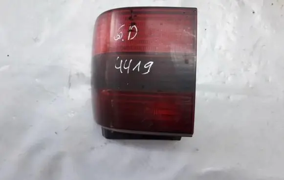 Volkswagen PASSAT B4 Rear/tail lights 3a9945257 394130