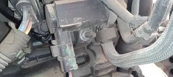 Citroen C5 Turbo solenoid valve 70163300