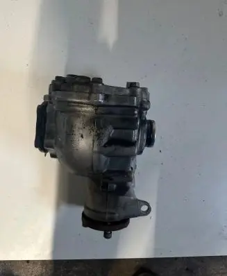 Infiniti Q50 Front differential 