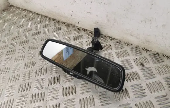 Toyota Avensis T270 Rear view mirror (interior) 878100