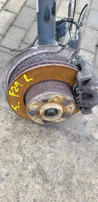 BMW 1 F20 F21 Front wheel hub spindle knuckle 131313