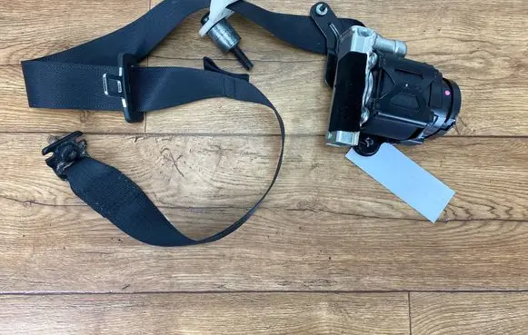Ford Edge II Rear seatbelt KT4BR611E51AHPI KT4BR611E51AH