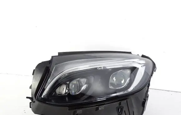Mercedes-Benz GLC X253 C253 Headlight/headlamp A2539060301